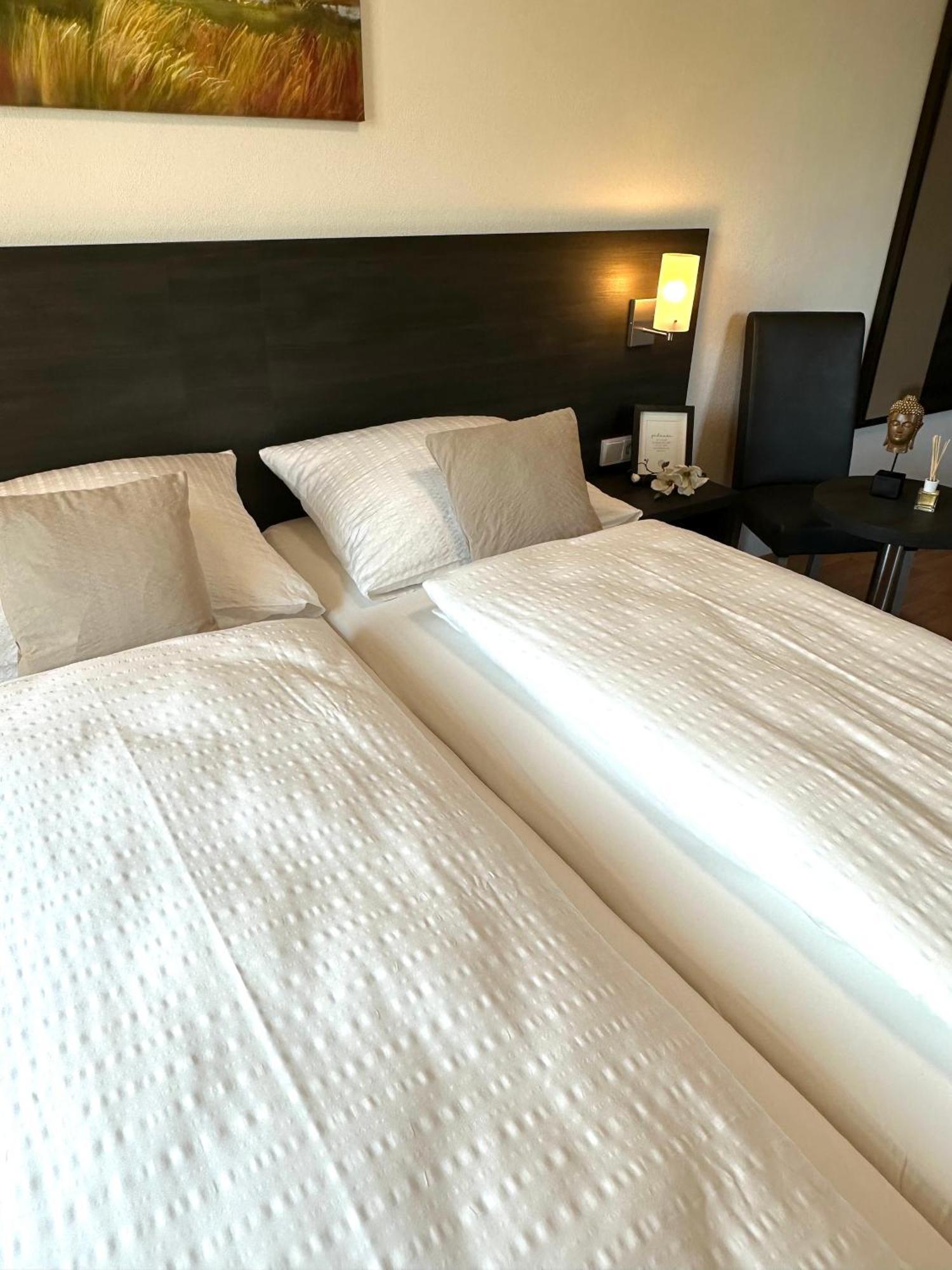 Hotel Am Ludwigskanal Wendelstein Esterno foto